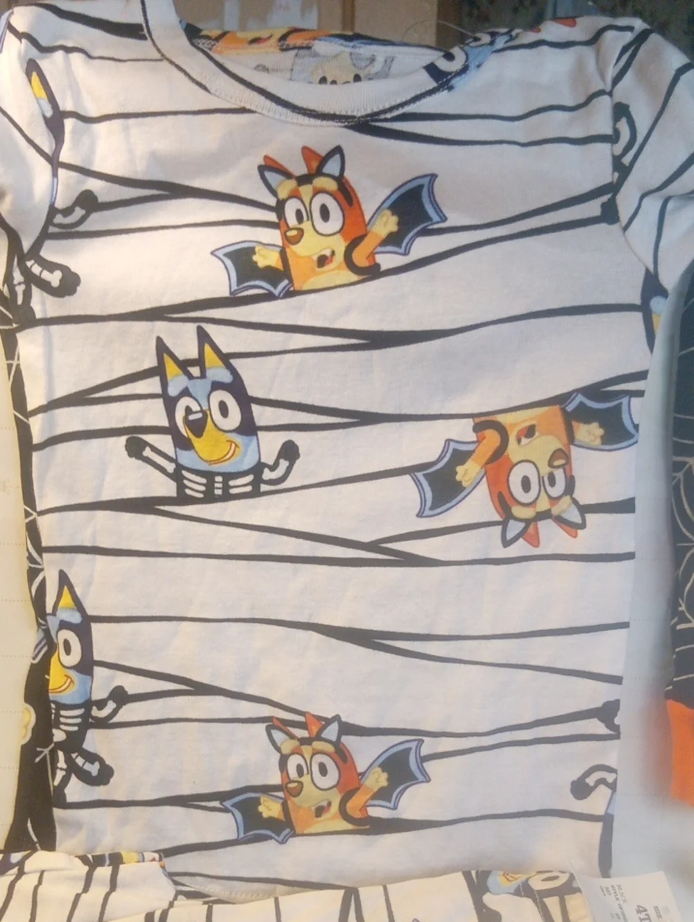 Toddler's 4pc BLUEY Cotton Long Sleeve Halloween Pajama Sets. NEW!